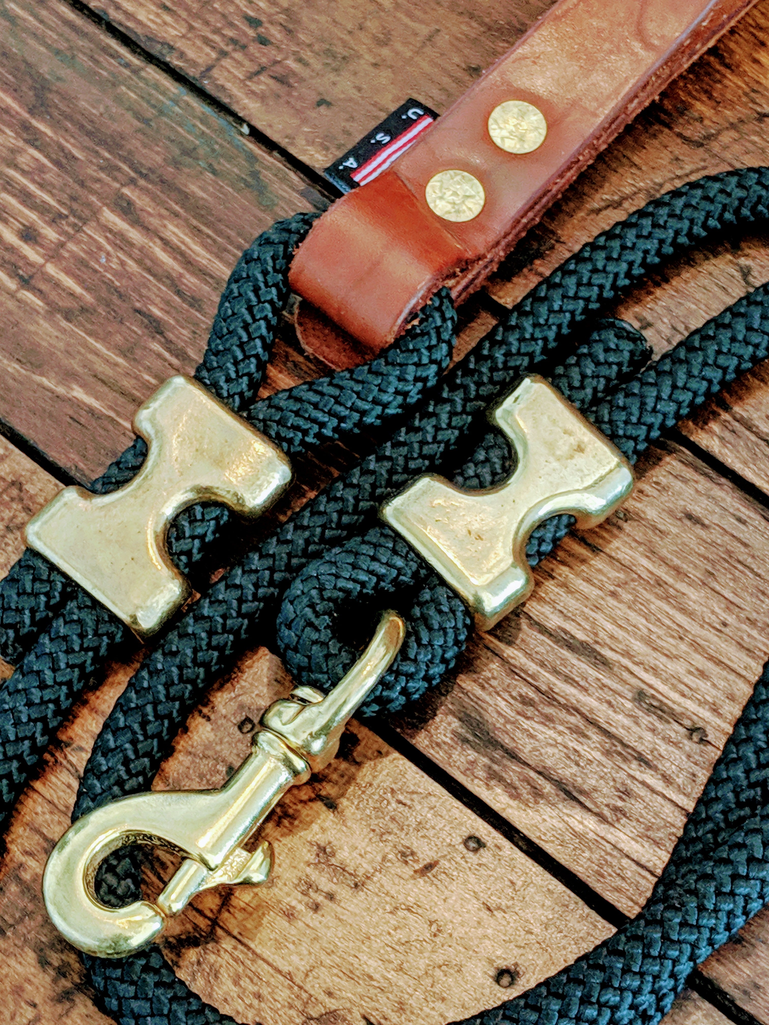 Leather shop rope collar